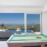 Ferienvilla Chloe Mit Terrasse Und Garten By Interhome