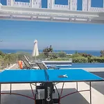 Feriehus Ferienvilla Chloe Mit Terrasse Und Garten By Interhome *