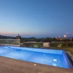 Feriehus Ferienvilla Chloe Mit Terrasse Und Garten By Interhome *
