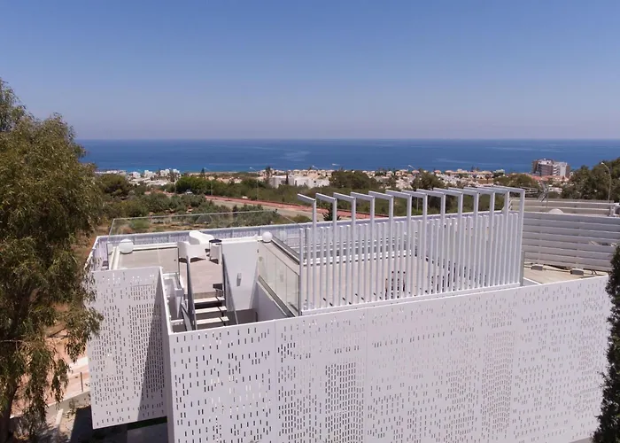 Feriehus Ferienvilla Chloe Mit Terrasse Und Garten By Interhome *